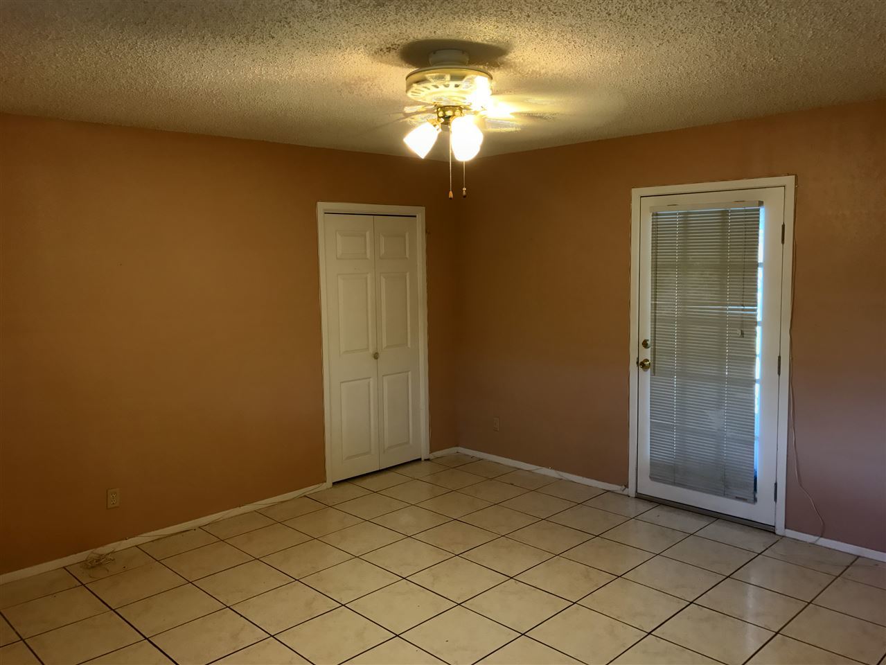 176 Arizona Loop Laredo, TX 78041 - Photo 10 of 20 Gallery Image 10
