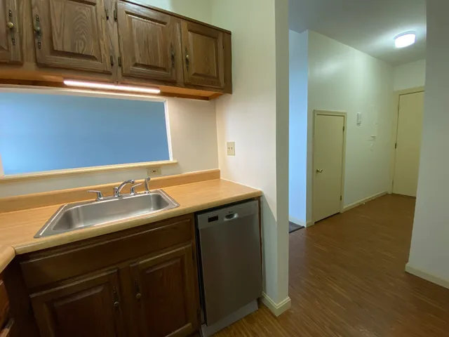 $1,725 | 521 Pine Street, Unit 309, Manchester, NH 03104