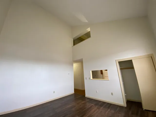 $1,725 | 521 Pine Street, Unit 309, Manchester, NH 03104