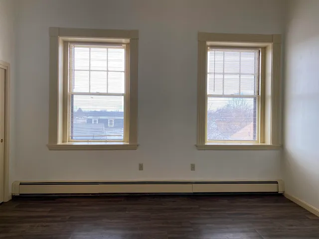 $1,725 | 521 Pine Street, Unit 309, Manchester, NH 03104