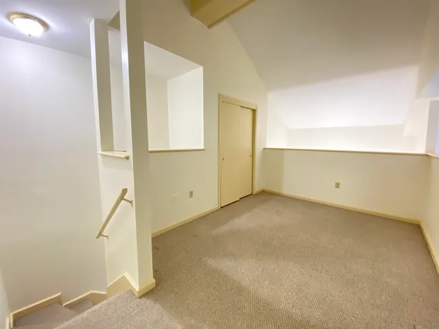 $1,725 | 521 Pine Street, Unit 309, Manchester, NH 03104