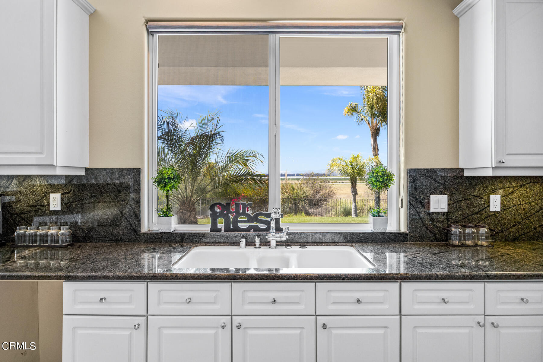 1185 Avenida De Aprisa Camarillo, CA 93010 - Photo 13 of 44 1185 Avenida De Aprisa-013-023-Kitchen-M