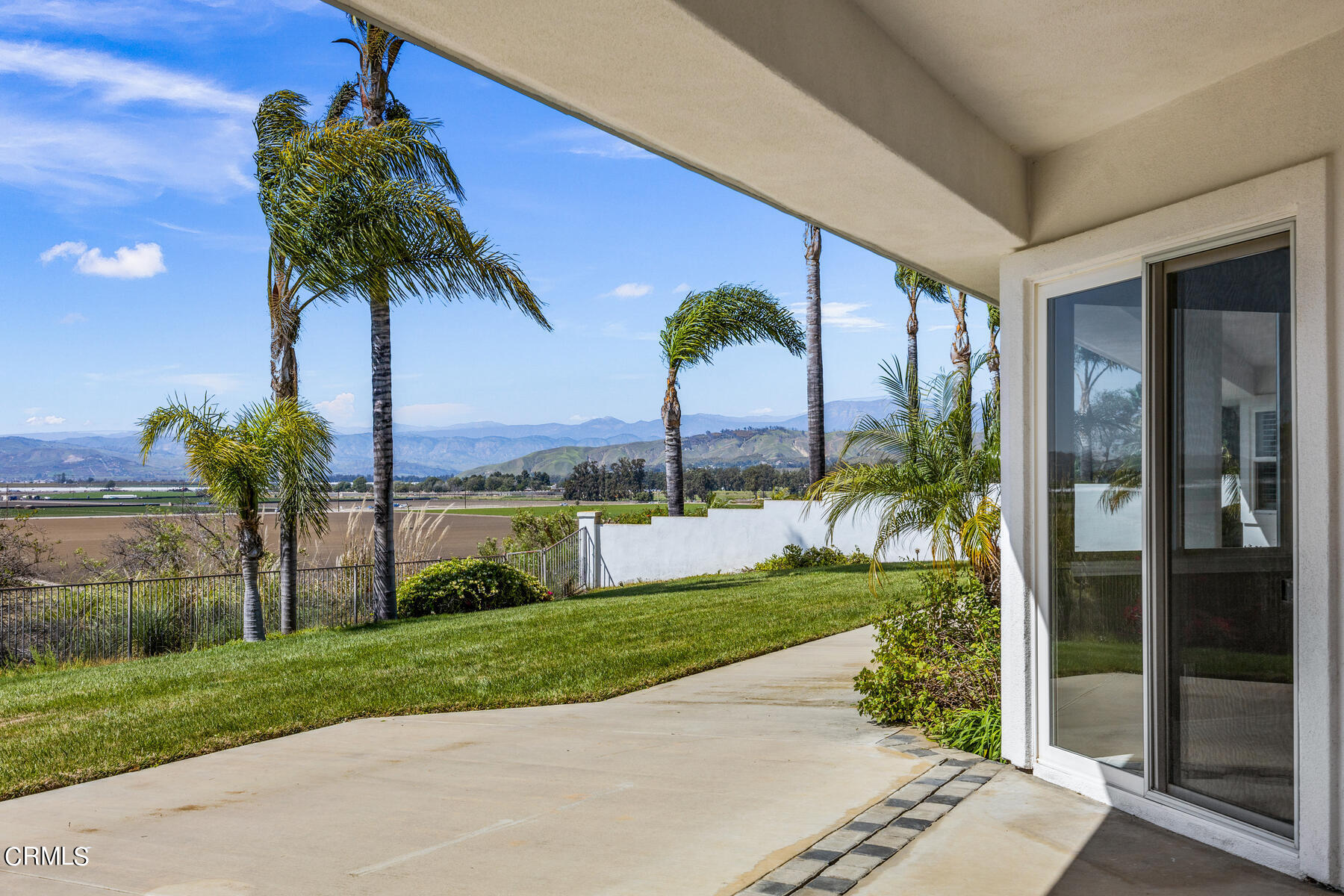 1185 Avenida De Aprisa Camarillo, CA 93010 - Photo 19 of 44 1185 Avenida De Aprisa-019-070-Back Yard