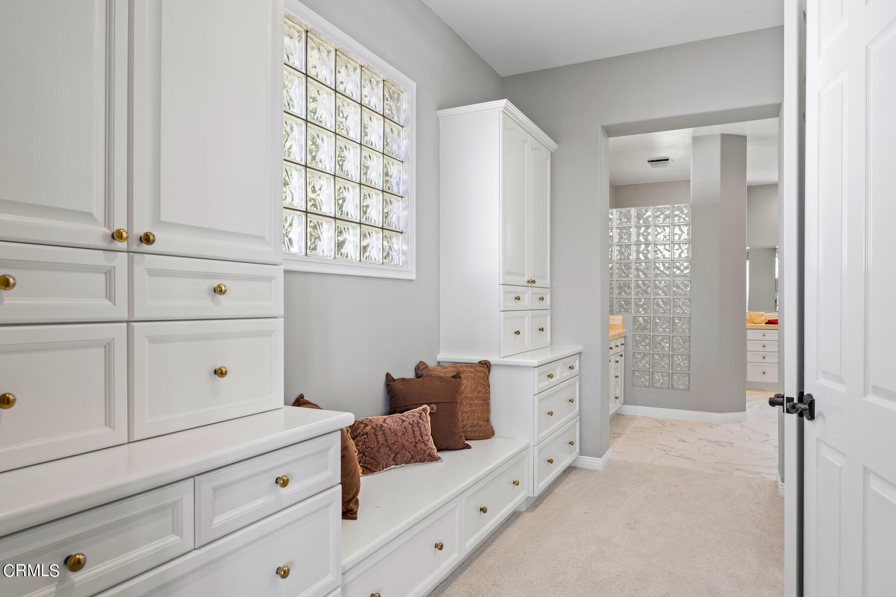 1185 Avenida De Aprisa Camarillo, CA 93010 - Photo 24 of 44 1185 Avenida De Aprisa-024-033-Master Ba