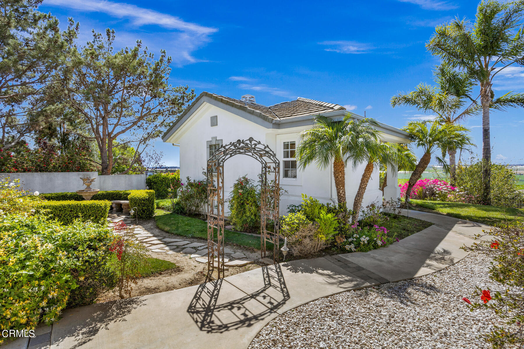 1185 Avenida De Aprisa Camarillo, CA 93010 - Photo 33 of 44 1185 Avenida De Aprisa-033-075-Exterior-