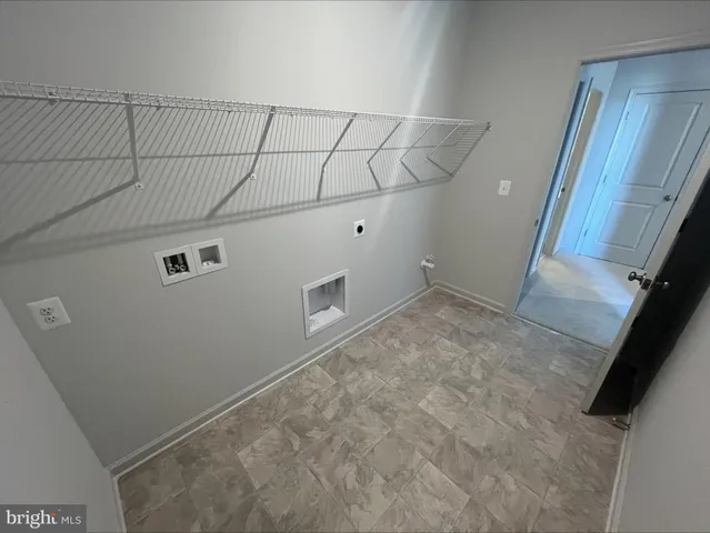 $899,900 | 66 Boxelder Drive, Stafford, VA 22554