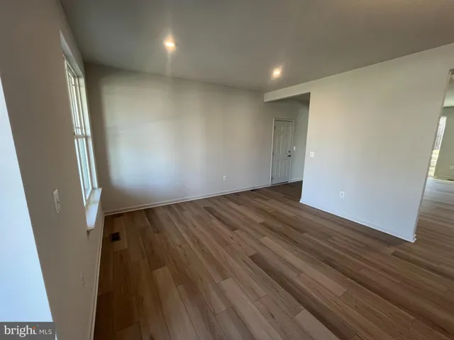 $899,900 | 66 Boxelder Drive, Stafford, VA 22554