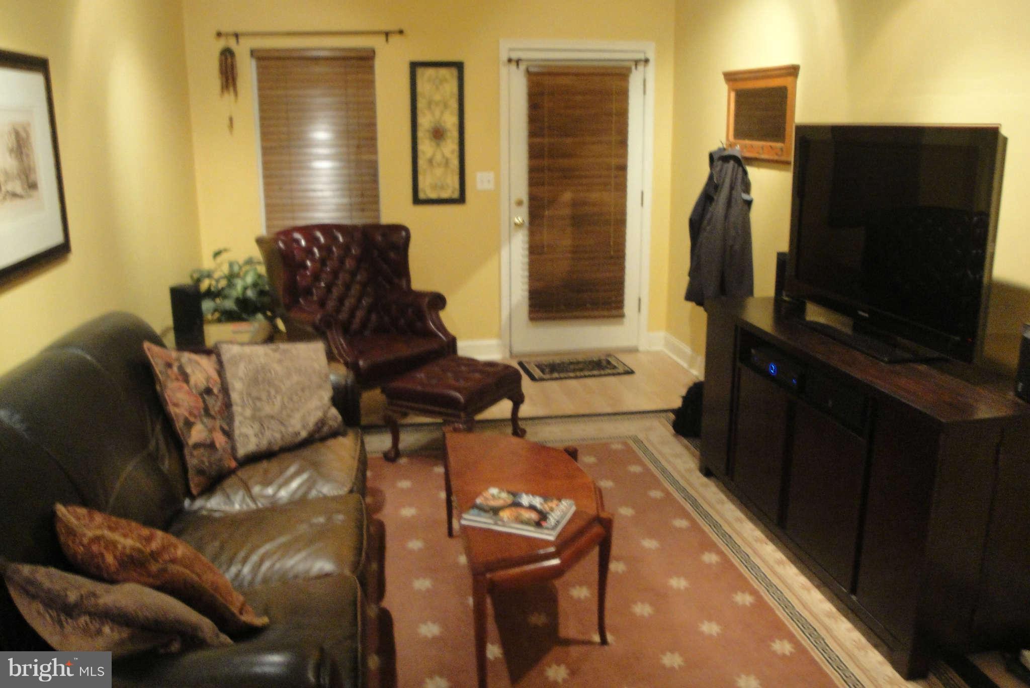 16 South Castle Street Baltimore, MD 21231 - Photo 1 of 22 Interior (General)