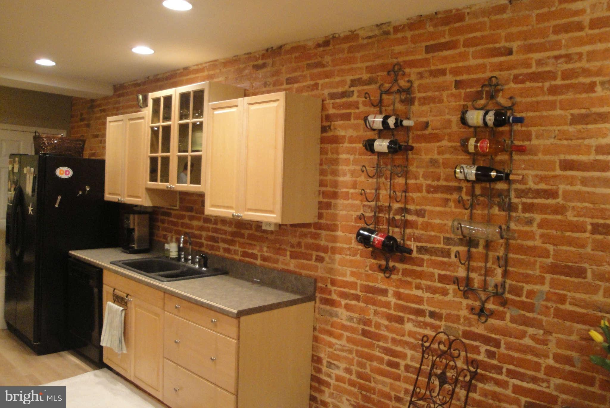 16 South Castle Street Baltimore, MD 21231 - Photo 5 of 22 Kitchen
