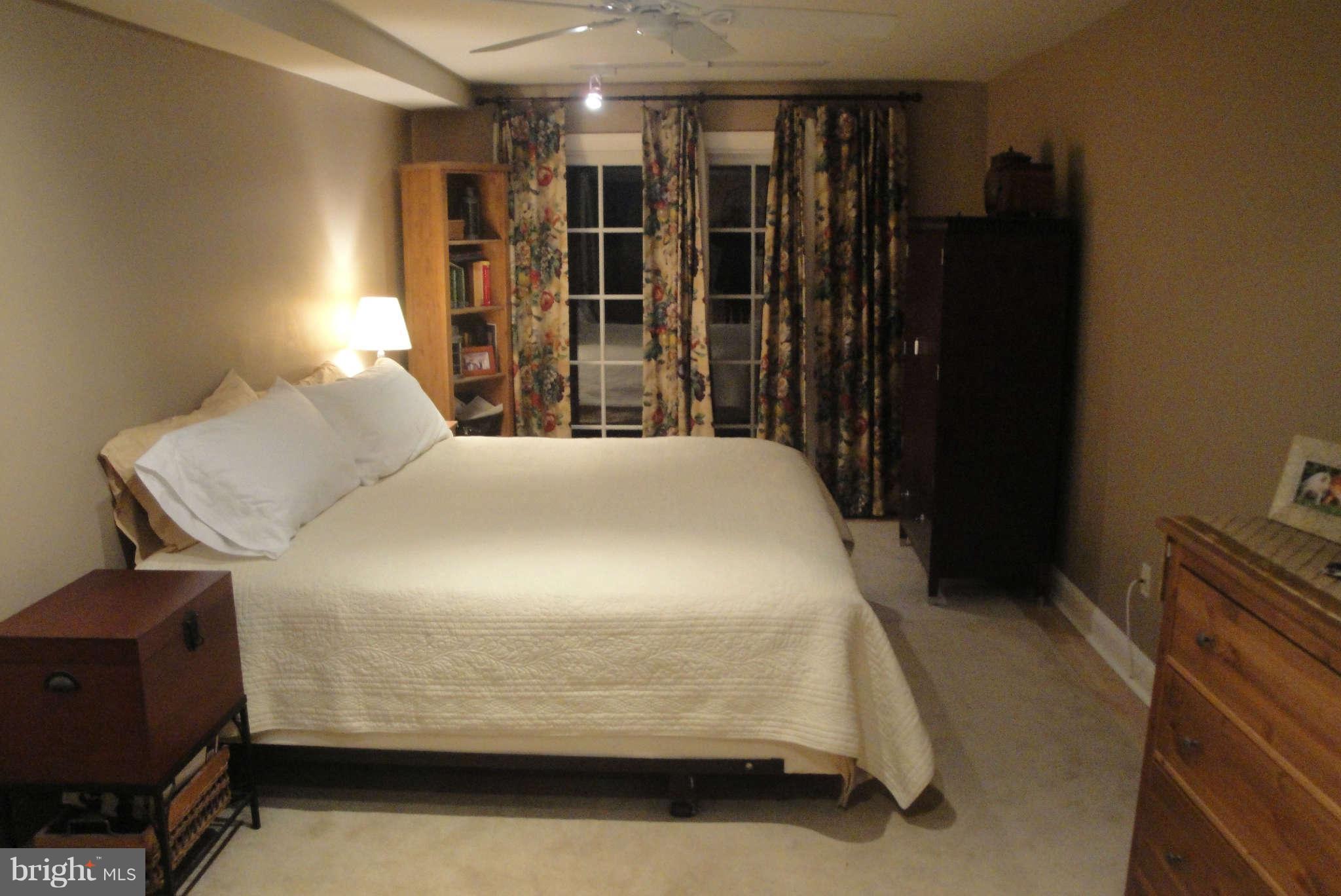 16 South Castle Street Baltimore, MD 21231 - Photo 8 of 22 Bedroom (Master)