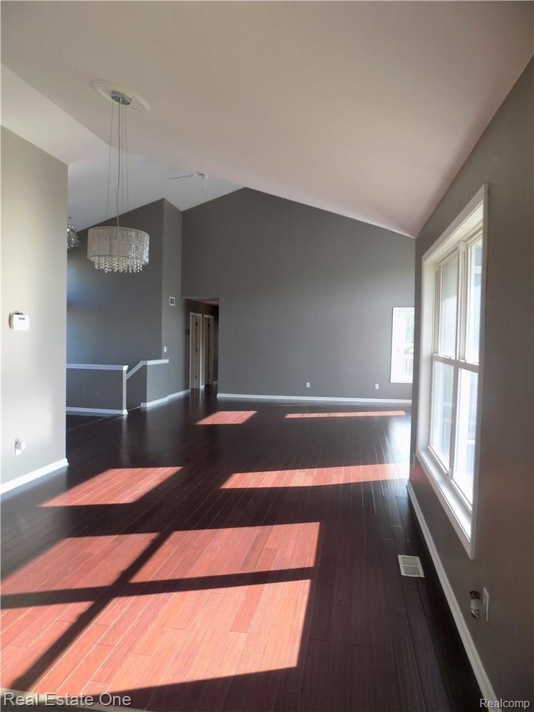 5982 Oakhill Road Ortonville, MI 48462 - Photo 14 of 36 Living Rroom view 2.jpg