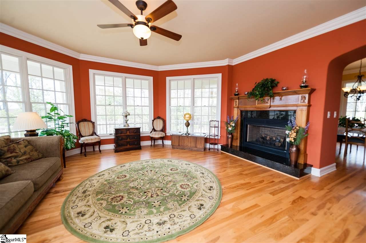 148 Harbor Street Inman, SC 29349 - Photo 3 of 35