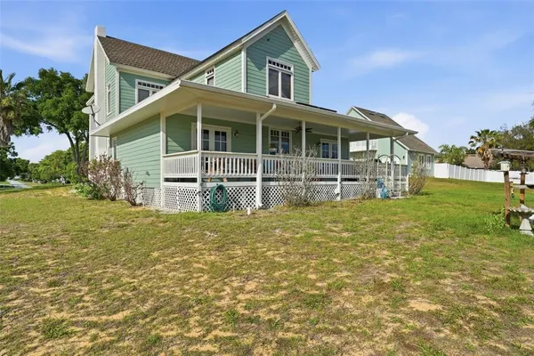 $649,900 | 835 Butch Cassidy Lane, Eustis, FL 32726