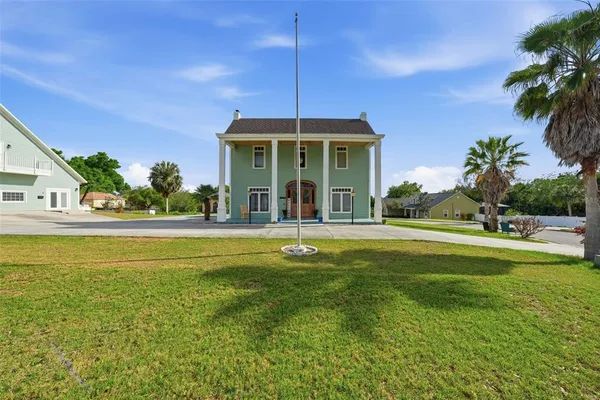 $649,900 | 835 Butch Cassidy Lane, Eustis, FL 32726