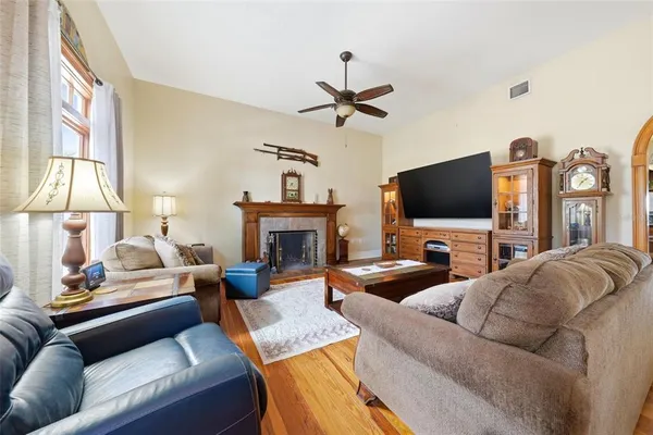 $649,900 | 835 Butch Cassidy Lane, Eustis, FL 32726