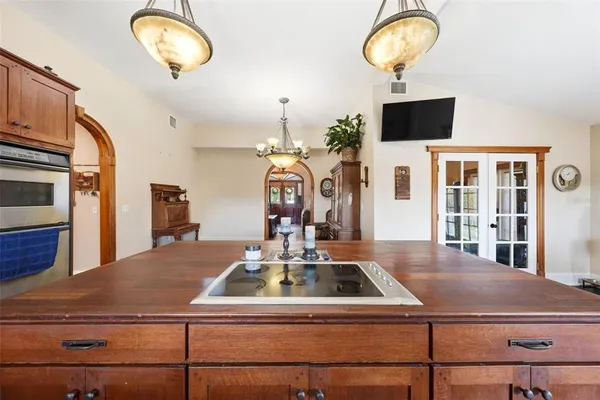 $649,900 | 835 Butch Cassidy Lane, Eustis, FL 32726