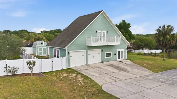 $649,900 | 835 Butch Cassidy Lane, Eustis, FL 32726