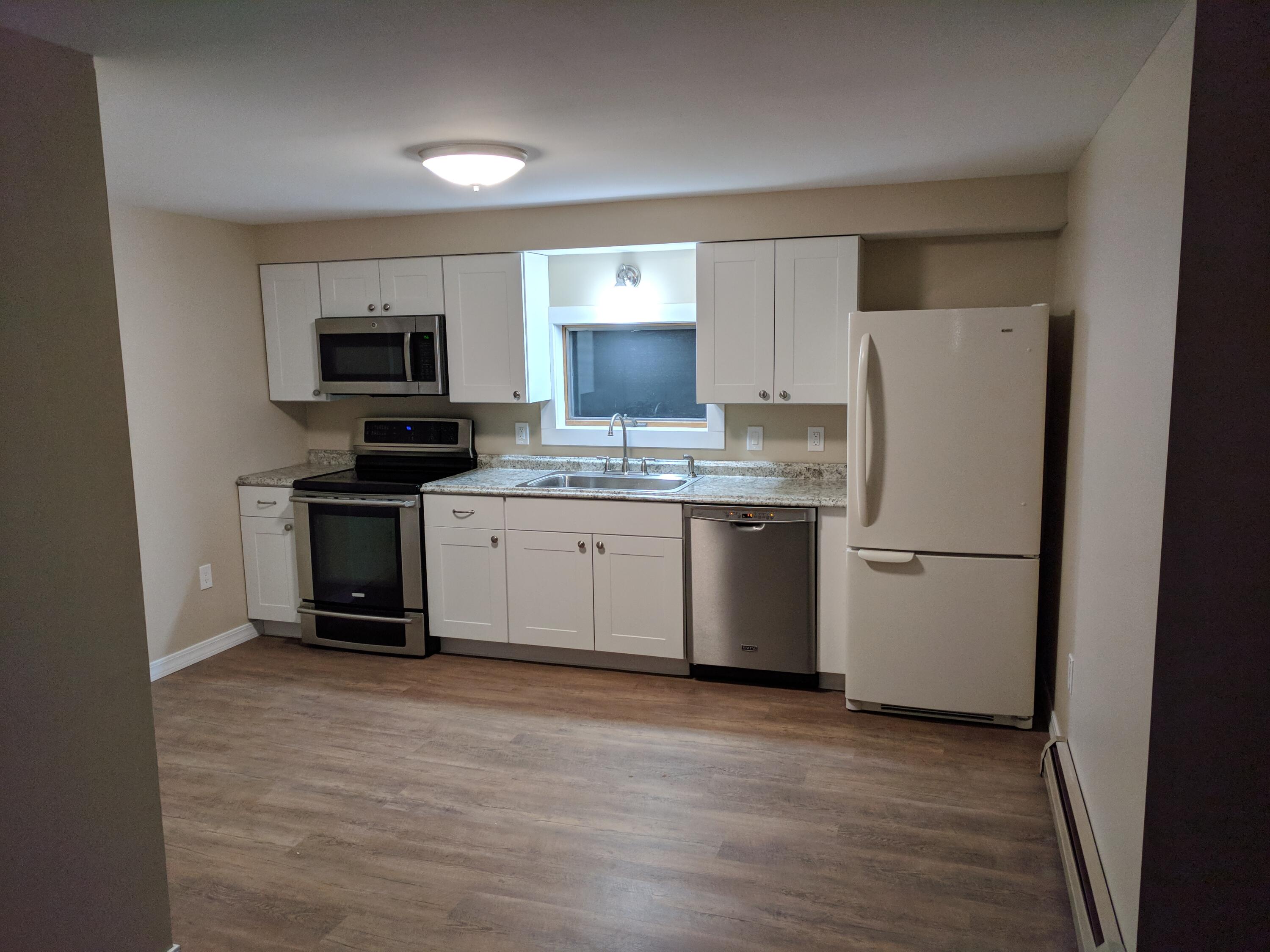 27 Eastern Avenue, Unit 2 Brewer, ME 04412 - Photo 11 of 24 27 Eastern Pic 2