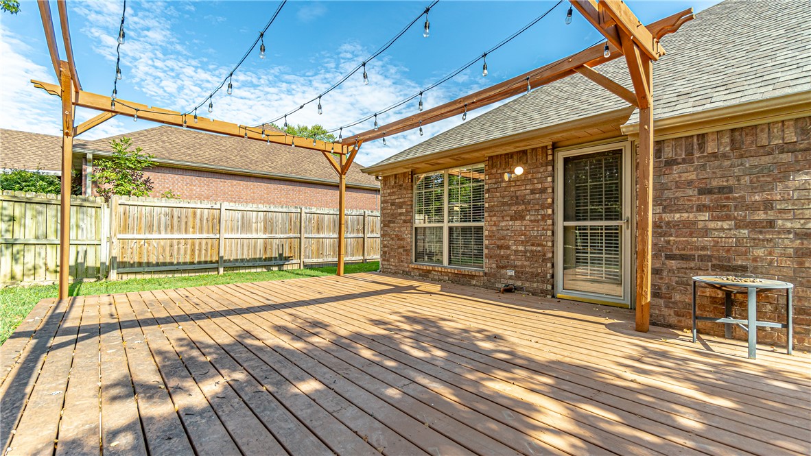 5667 Country Ridge Fayetteville, AR 72701 - Photo 21 of 22 Gallery Image 21