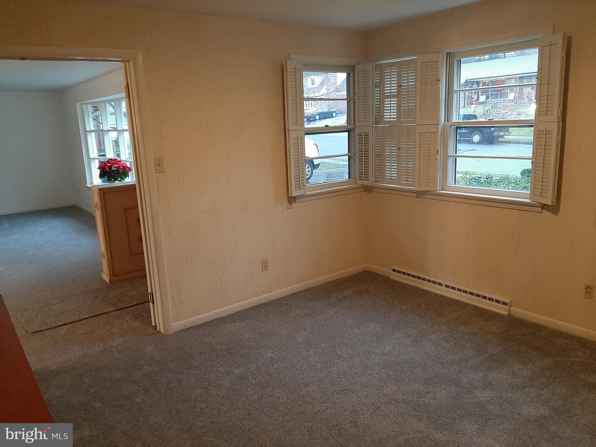 1820 Alsace Road Reading, PA 19604 - Photo 6 of 21 Gallery Image 6