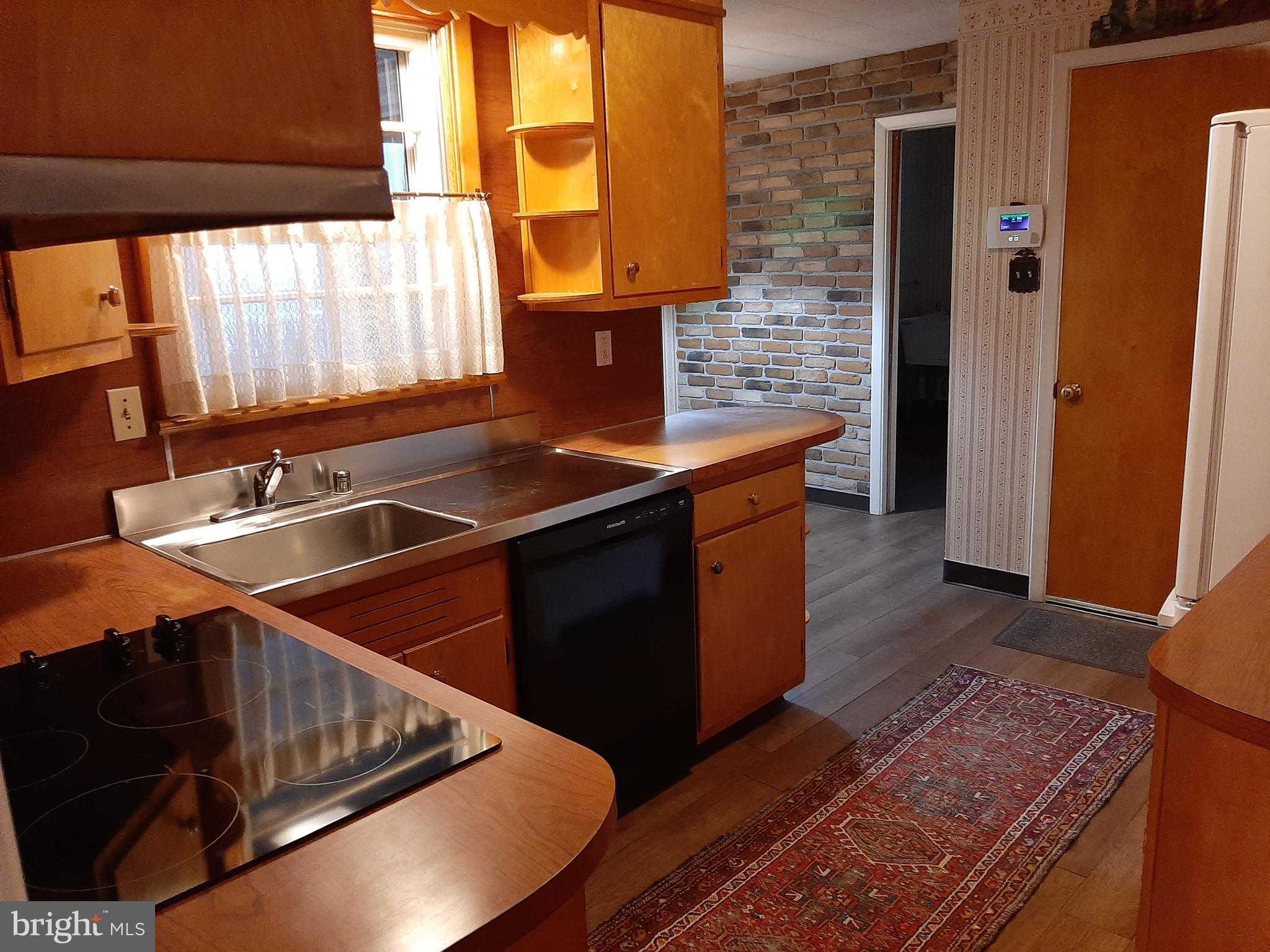 1820 Alsace Road Reading, PA 19604 - Photo 9 of 21 Gallery Image 9