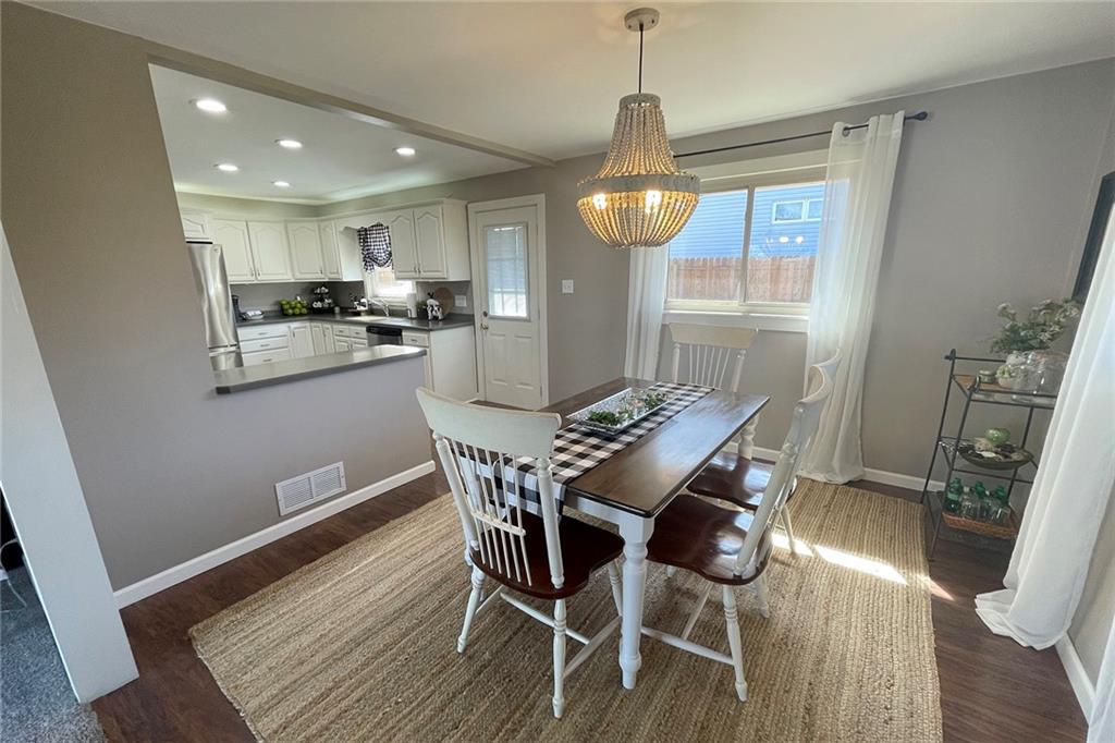 335 Sarah Street McKees Rocks, PA 15136 - Photo 6 of 25 Gallery Image 6