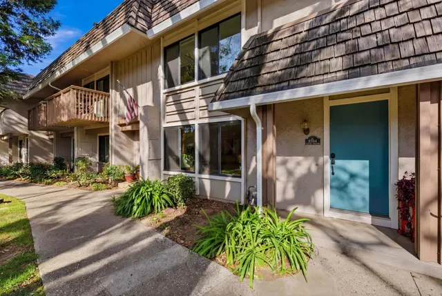 $918,000 | 4744 Canyon River Court, San Jose, CA 95136