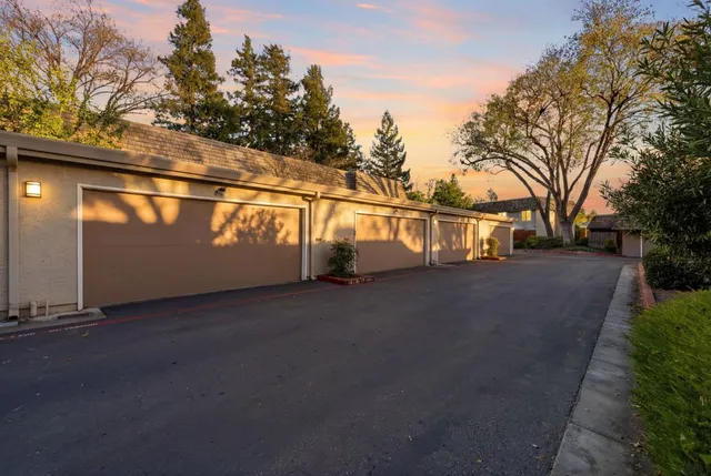 $918,000 | 4744 Canyon River Court, San Jose, CA 95136