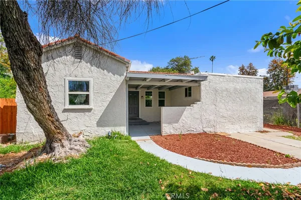 $499,900 | 2723 Iris Street, Riverside, CA 92507