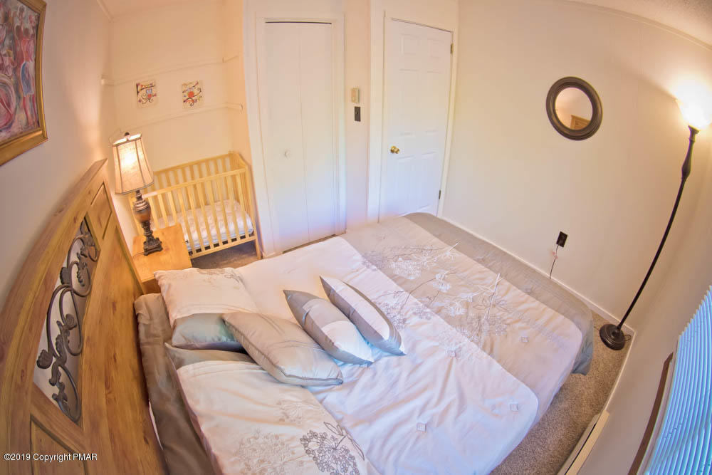 6306 Decker Road Bushkill, PA 18324 - Photo 18 of 54 0195_Sveta House Shoot_Mon 21th