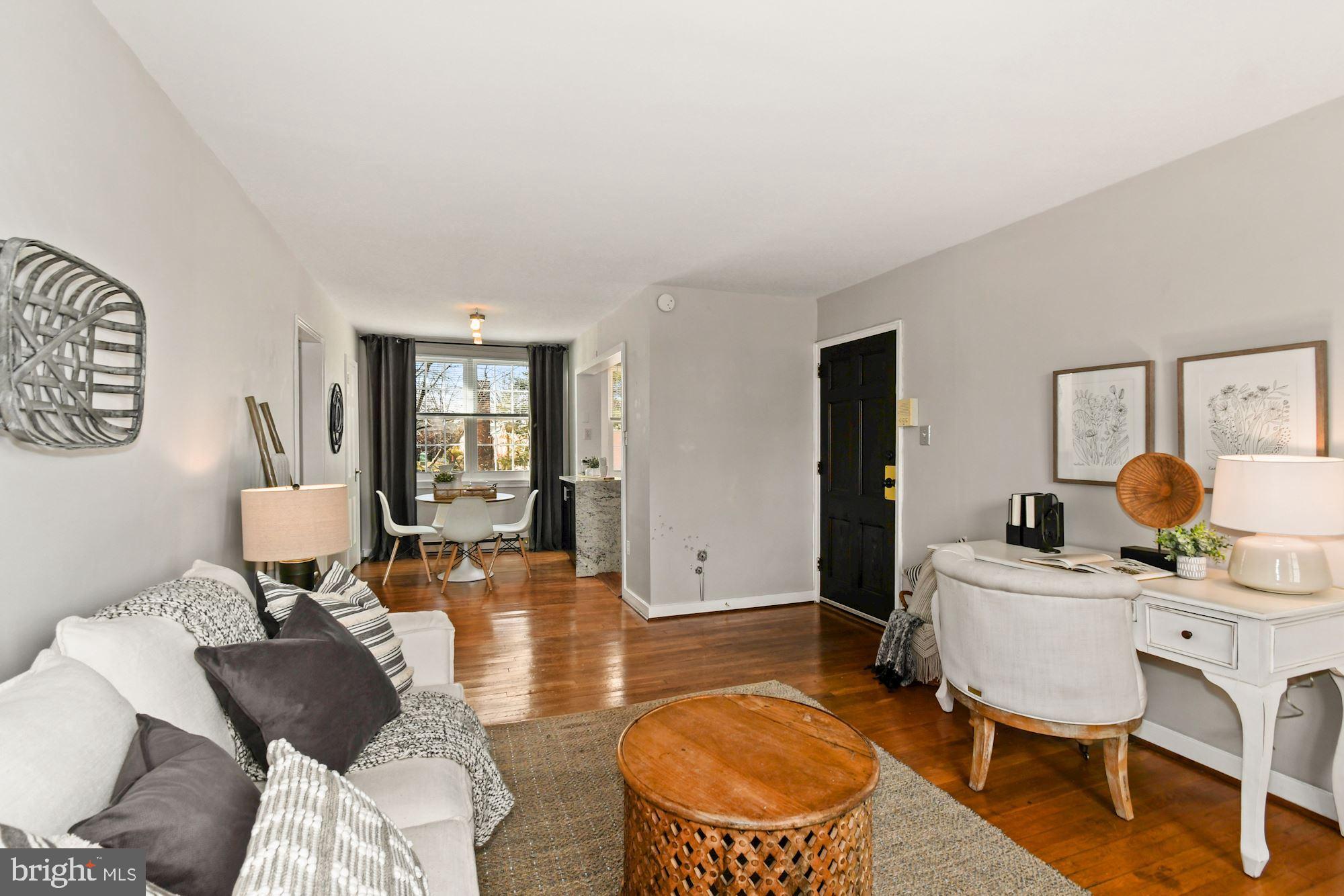 5 East Glebe Road, Unit B Alexandria, VA 22305 - Photo 32 of 32 Wonderful Open Floorplan