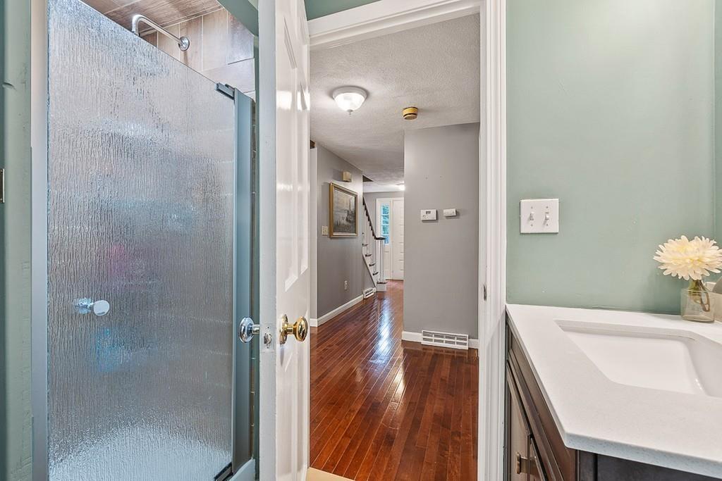 2 Cobbler Road Westford, MA 01886 - Photo 17 of 41 Gallery Image 17