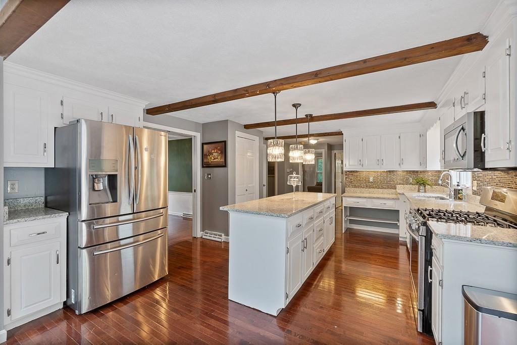2 Cobbler Road Westford, MA 01886 - Photo 2 of 41 Gallery Image 2