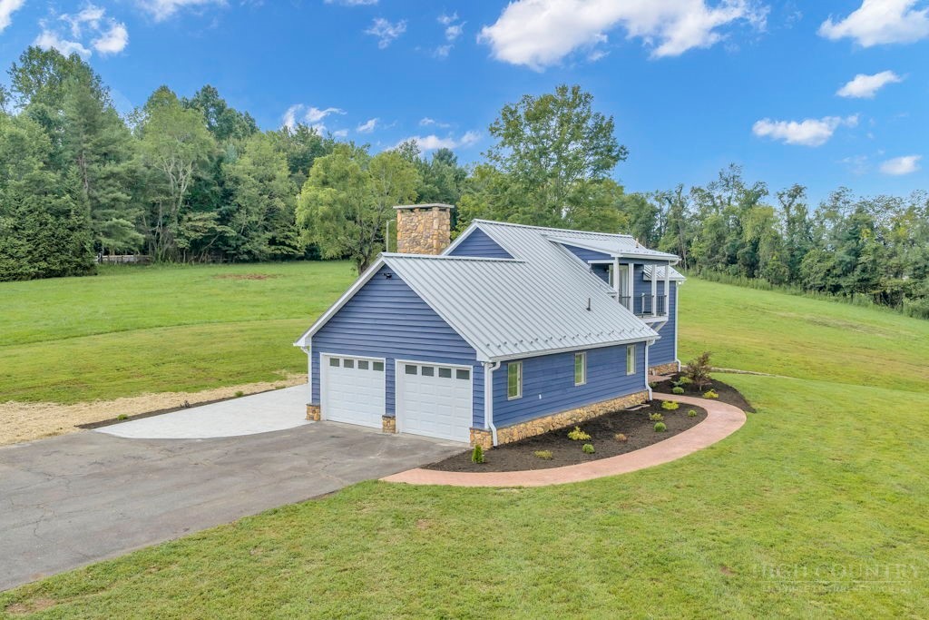 930 Pine Swamp Road Sparta, NC 28675 - Photo 2 of 49 Gallery Image 2