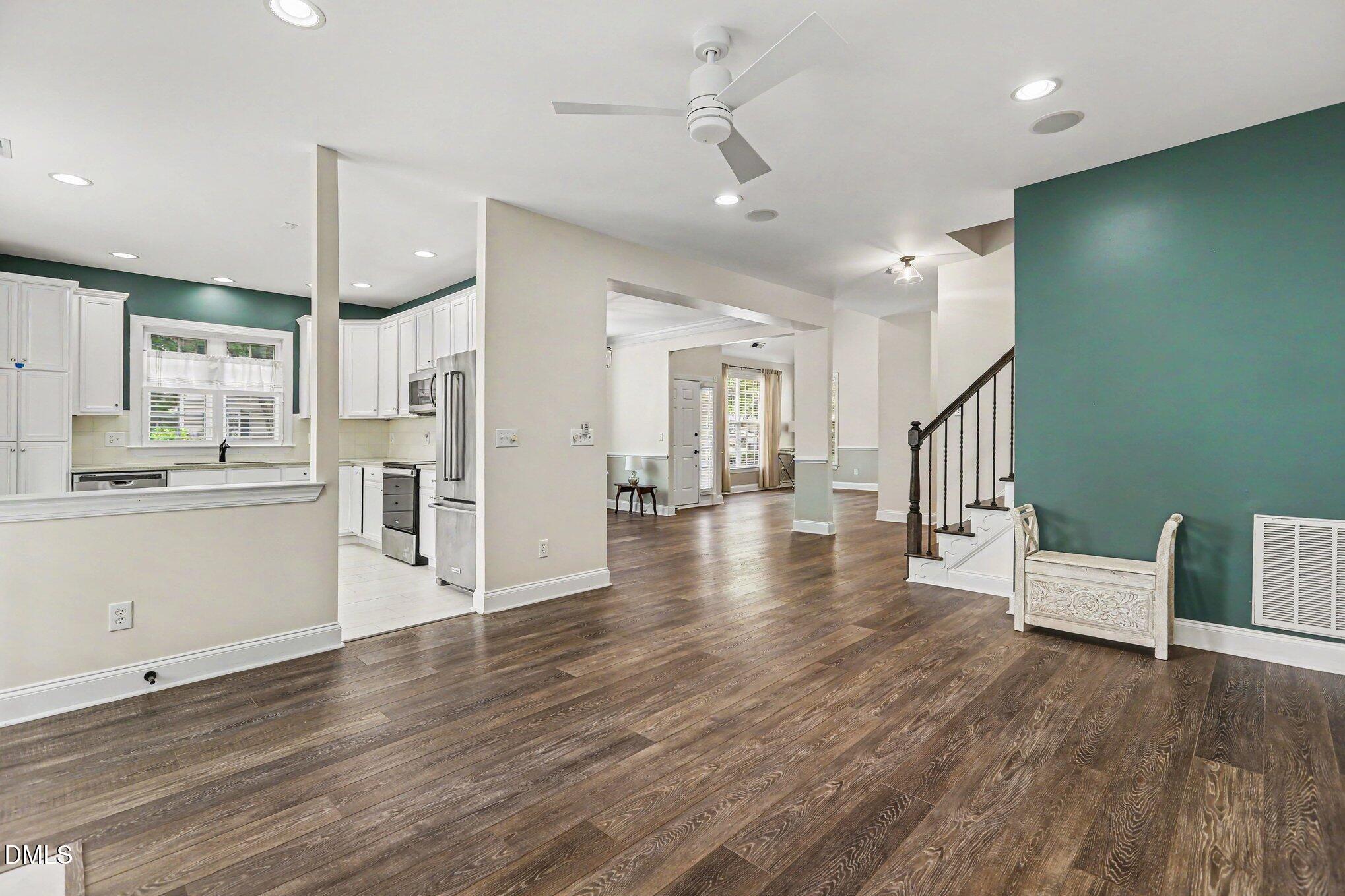 10142 Mizner Lane Raleigh, NC 27617 - Photo 10 of 29