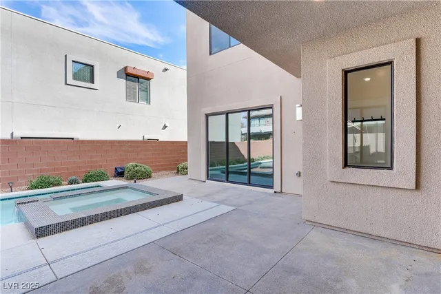 $5,999 | 10312 Kesington Drive, Las Vegas, NV 89135