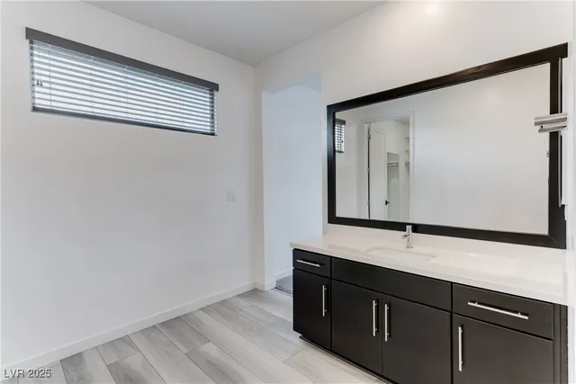 $5,999 | 10312 Kesington Drive, Las Vegas, NV 89135