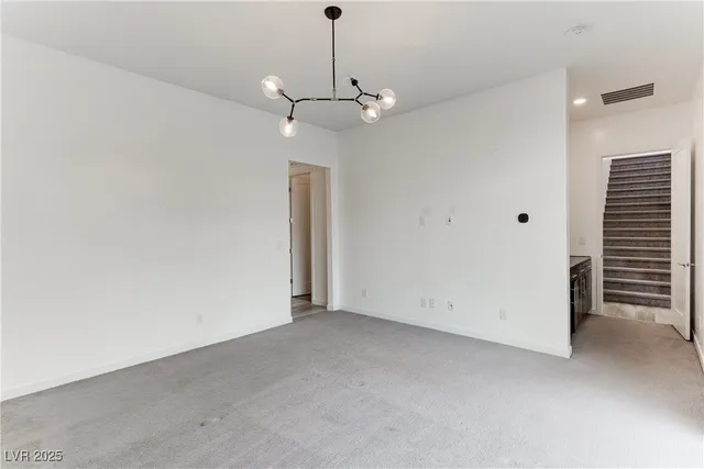 $5,999 | 10312 Kesington Drive, Las Vegas, NV 89135