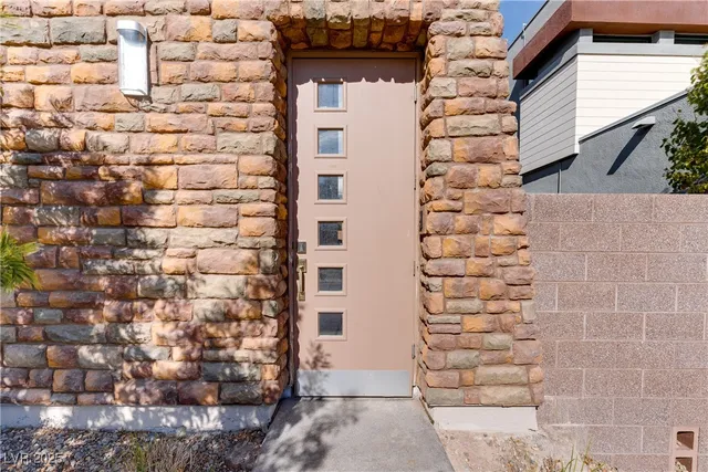 $5,999 | 10312 Kesington Drive, Las Vegas, NV 89135