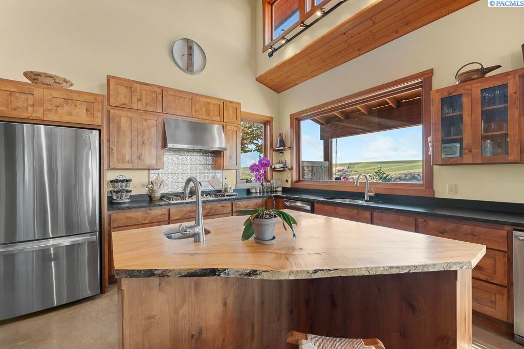 901 Brayton Road Pullman, WA 99163 - Photo 10 of 50 Gallery Image 10