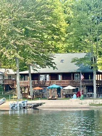 $699,900 | 16211 Pretty Lake Drive, Mecosta, MI 49332