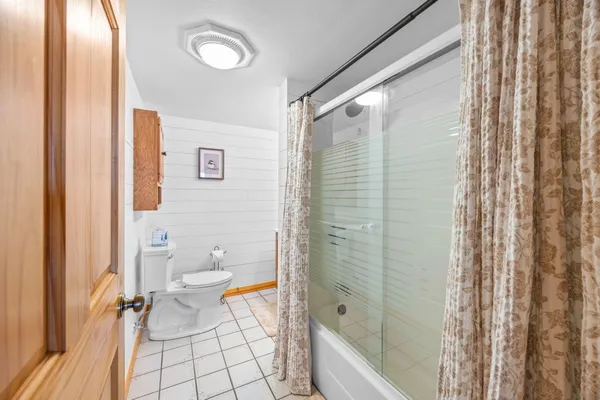 $699,900 | 16211 Pretty Lake Drive, Mecosta, MI 49332