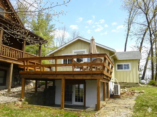 $699,900 | 16211 Pretty Lake Drive, Mecosta, MI 49332