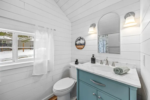 $699,900 | 16211 Pretty Lake Drive, Mecosta, MI 49332