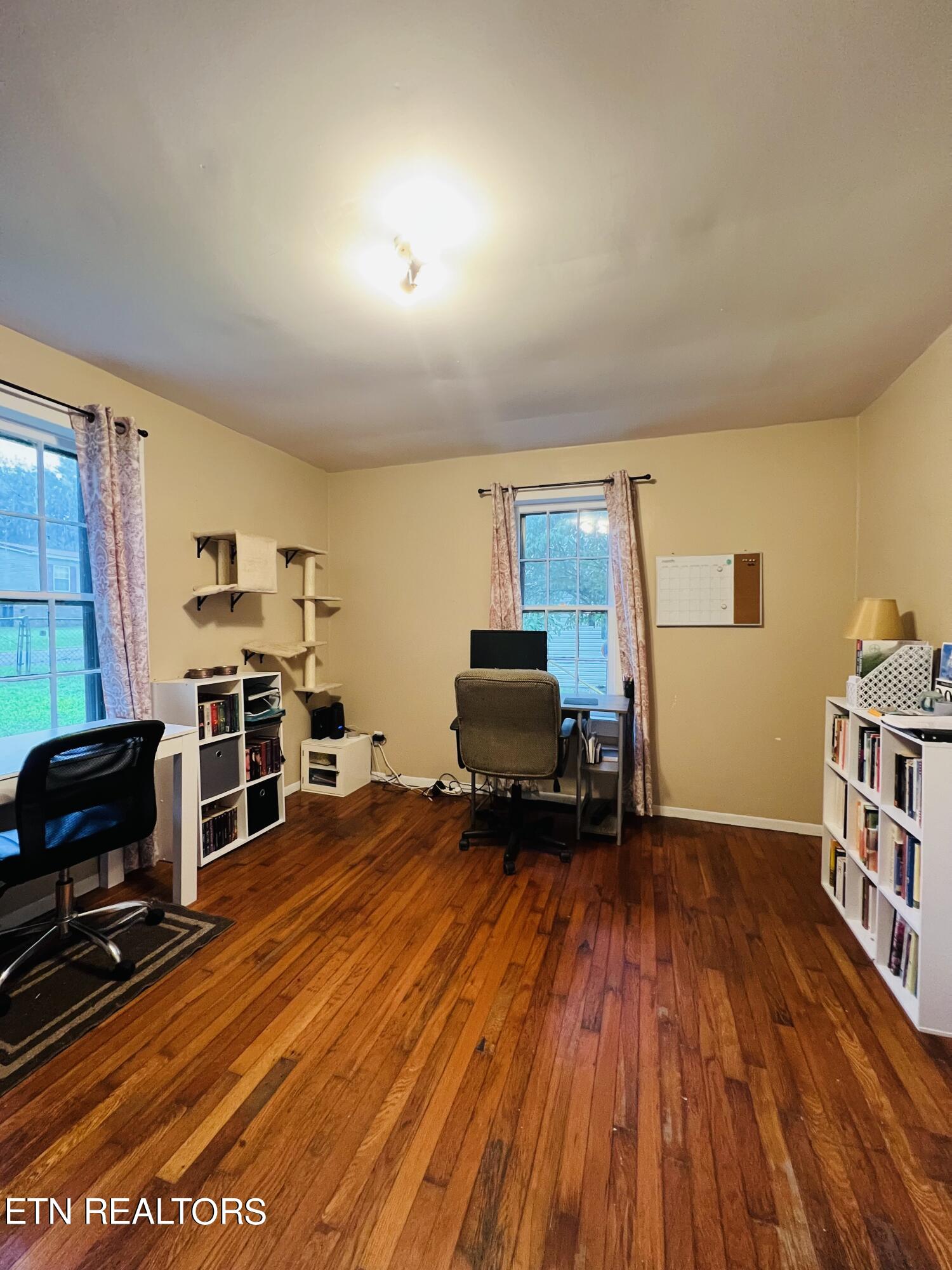 106 Ellenwood Road Middlesboro, KY 40965 - Photo 15 of 15 IMG_5103