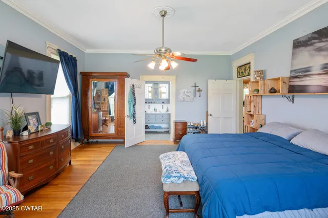 a kitchen with lots of counter top space