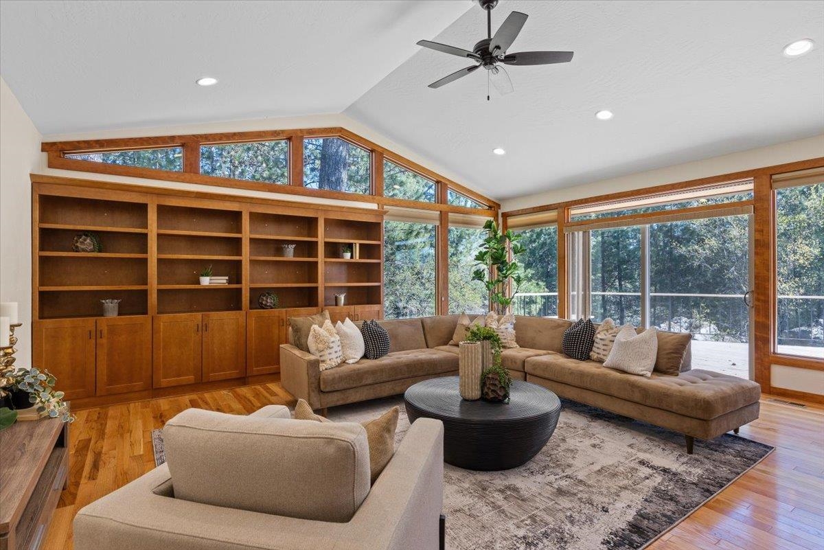 9408 East Holman Road Spokane, WA 99206 - Photo 6 of 50 Gallery Image 6