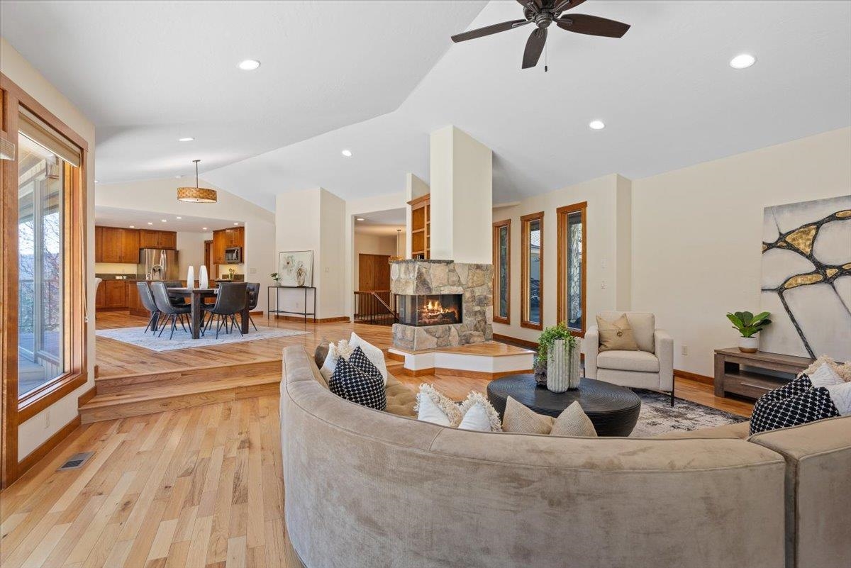 9408 East Holman Road Spokane, WA 99206 - Photo 8 of 50 Gallery Image 8