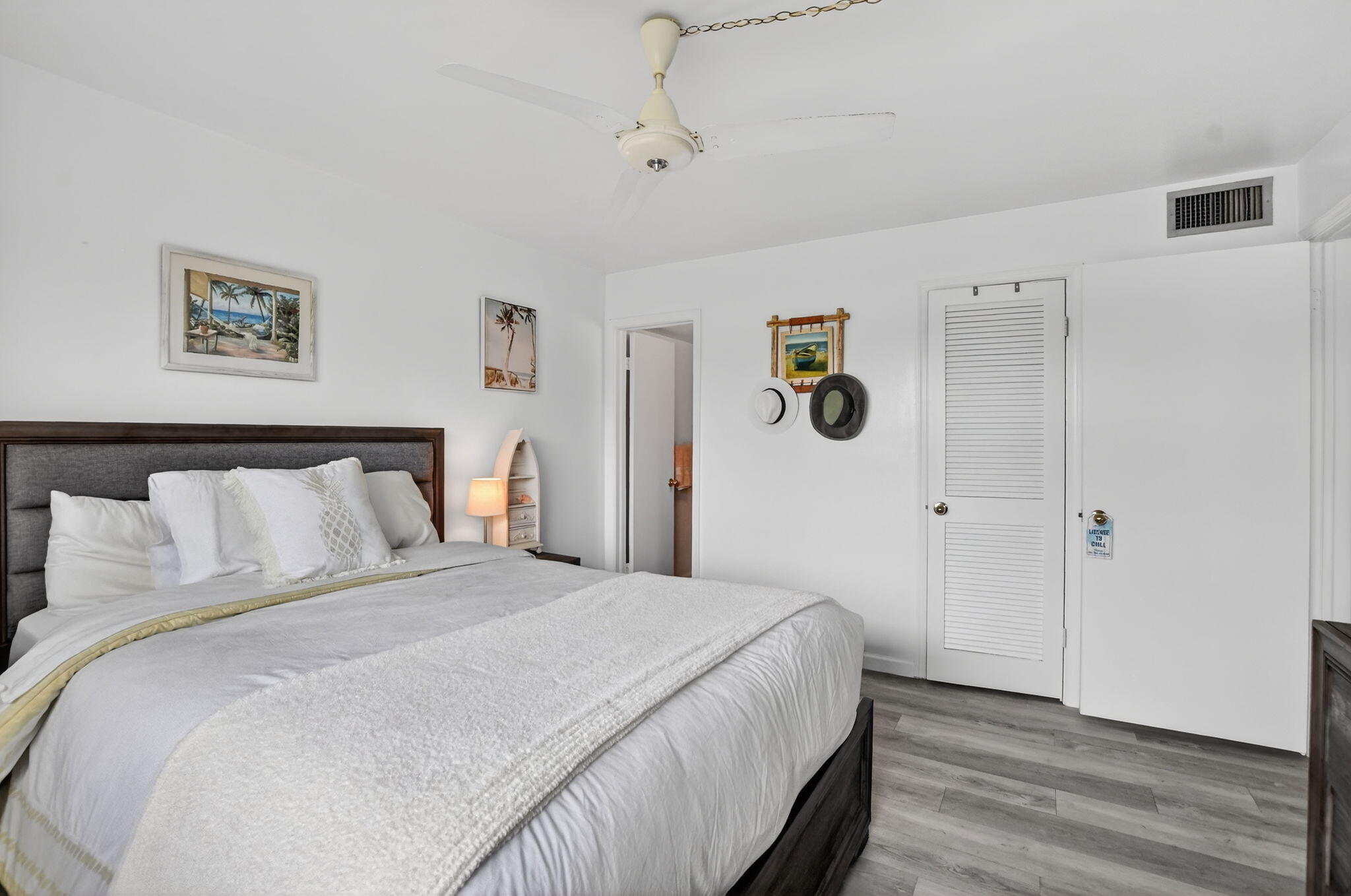 9855 Sandalfoot Boulevard, Unit 317 Boca Raton, FL 33428 - Photo 14 of 29 15-web-or-mls-DSC_4743