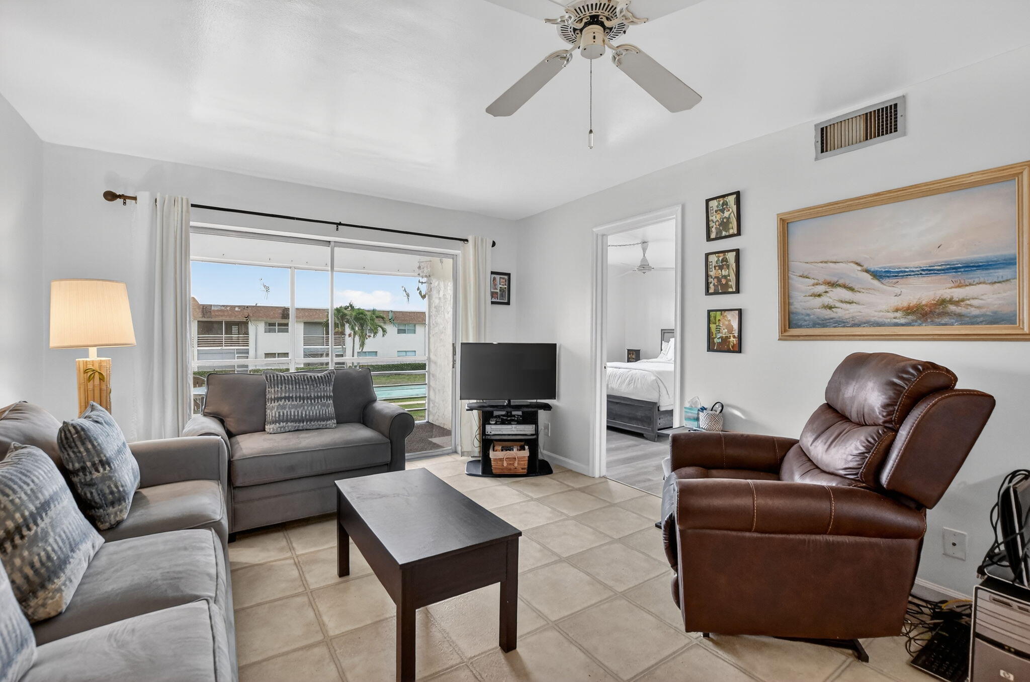9855 Sandalfoot Boulevard, Unit 317 Boca Raton, FL 33428 - Photo 8 of 29 8-web-or-mls-DSC_4723